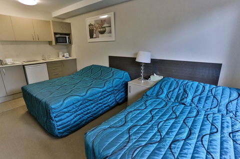 Strathfield Executive Accommodation - Cruises Travel 1