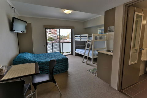 Strathfield Executive Accommodation - Cruises Travel 10