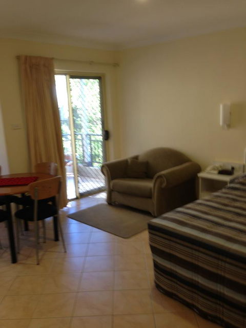 Bel Mondo Apartments - Travel Agents 9