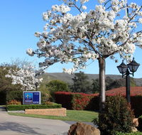 Hume Country Motor Inn - Travel Agents
