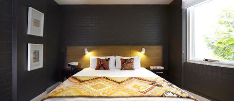 Harbour Rocks Hotel Sydney - Cruises Travel 38