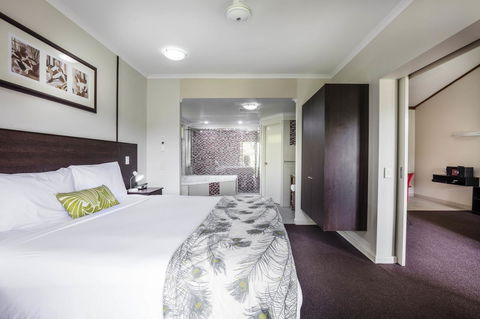 Mercure Darwin Airport Resort - Cruises Travel 14