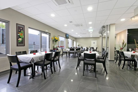 Argus Hotel Darwin - Tourism Guide 20