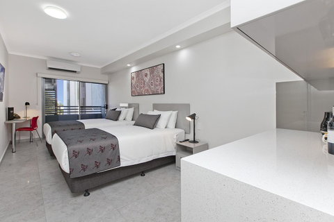 Argus Hotel Darwin - Tourism Guide 7