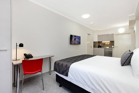 Argus Hotel Darwin - Tourism Guide 14