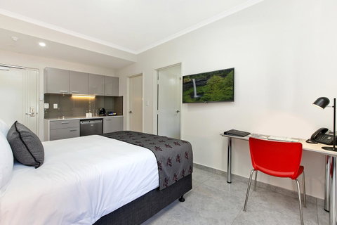 Argus Hotel Darwin - Tourism Guide 18