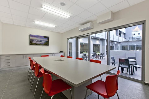Argus Hotel Darwin - Tourism Guide 19
