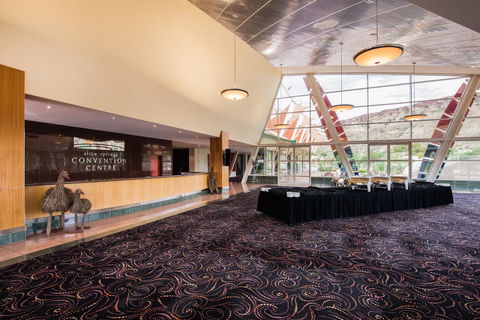 Crowne Plaza Alice Springs Lasseters, An IHG Hotel - Travel Search 17