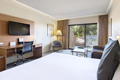 DoubleTree By Hilton Alice Springs - Travel Search 44