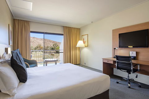DoubleTree By Hilton Alice Springs - Travel Search 9