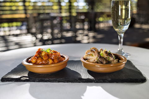 DoubleTree By Hilton Alice Springs - Travel Search 13