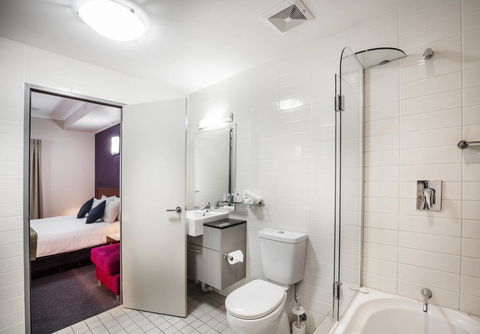 Novotel Darwin Airport - Tourism Guide 21
