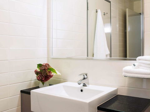 Novotel Darwin Airport - Tourism Guide 25