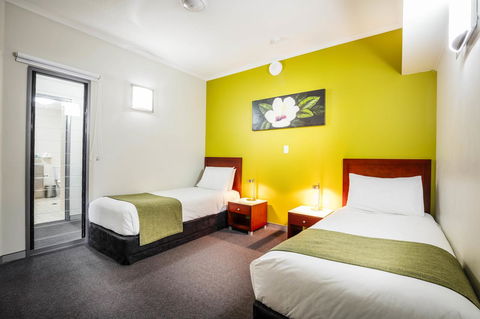Novotel Darwin Airport - Tourism Guide 18