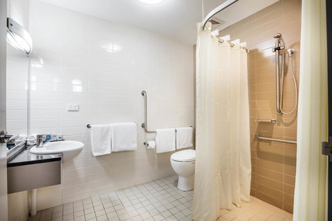 Novotel Darwin Airport - Tourism Guide 31