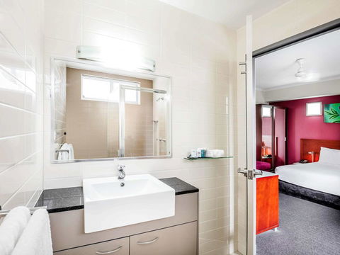 Novotel Darwin Airport - Tourism Guide 29