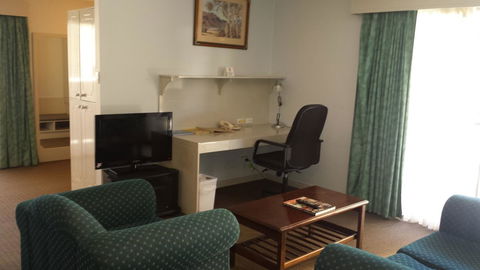 Stay At Alice Springs Hotel - Travel Search 16