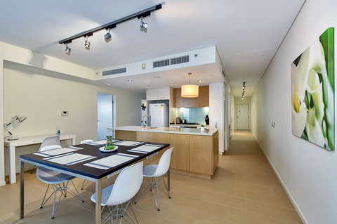 Astra Apartments Darwin - Travel Search 3