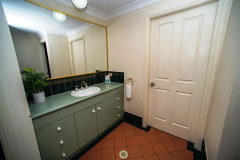 Beaches Serviced Apartments - Cruises Travel 32