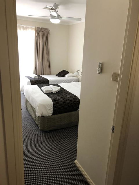 Beaches Serviced Apartments - Cruises Travel 4