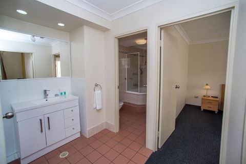 Beaches Serviced Apartments - Cruises Travel 18