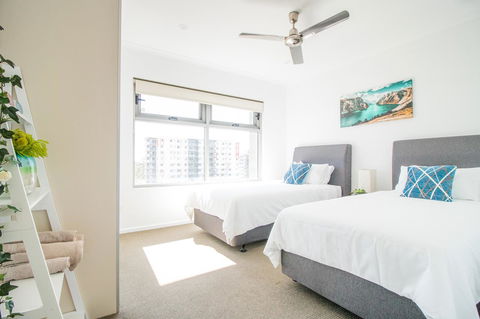 ZEN BY THE WATER - Esplanade Darwin Retreat - Tourism Guide 16