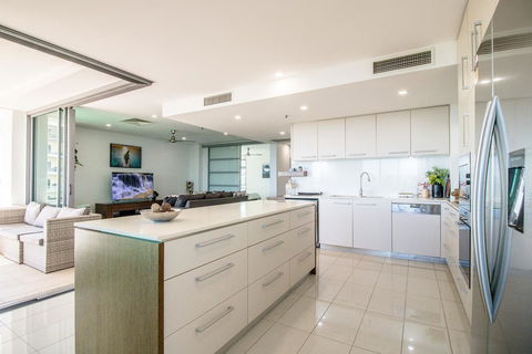 ZEN BY THE WATER - Esplanade Darwin Retreat - Tourism Guide 29