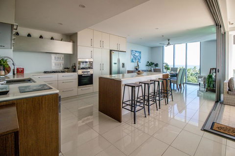 ZEN BY THE WATER - Esplanade Darwin Retreat - Tourism Guide 7
