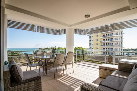 ZEN BY THE WATER - Esplanade Darwin Retreat - Tourism Guide 3