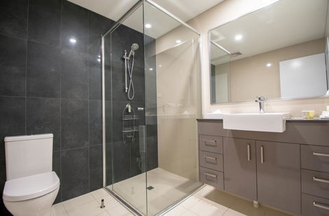 Magnum Serviced Apartments - Cruises Travel 10