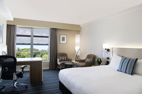 DoubleTree By Hilton Esplanade Darwin - Cruises Travel 27