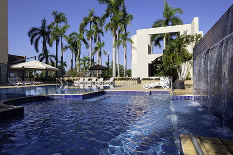 DoubleTree By Hilton Esplanade Darwin - Cruises Travel 7