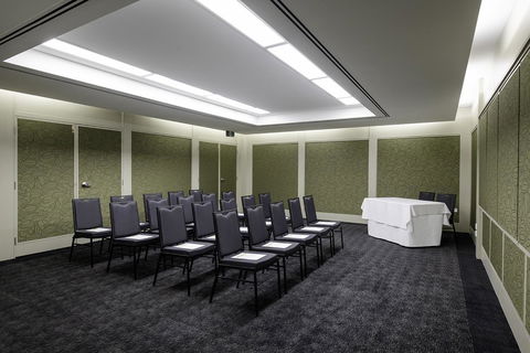 DoubleTree By Hilton Esplanade Darwin - Cruises Travel 30