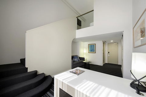 DoubleTree By Hilton Esplanade Darwin - Cruises Travel 22