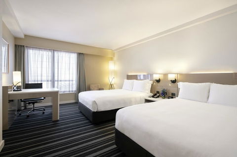 DoubleTree By Hilton Esplanade Darwin - Cruises Travel 18