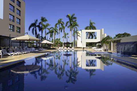 DoubleTree By Hilton Esplanade Darwin - Cruises Travel 6