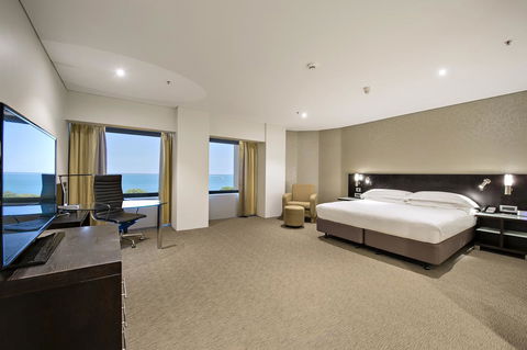 Hilton Darwin - Cruises Travel 33