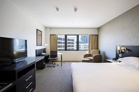Hilton Darwin - Cruises Travel 36