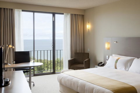 Hilton Garden Inn Darwin - Cruises Travel 9