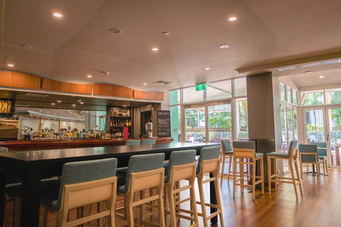 Hilton Garden Inn Darwin - Cruises Travel 19