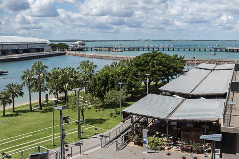 Darwin Waterfront Luxury Suites - Cruises Travel 35