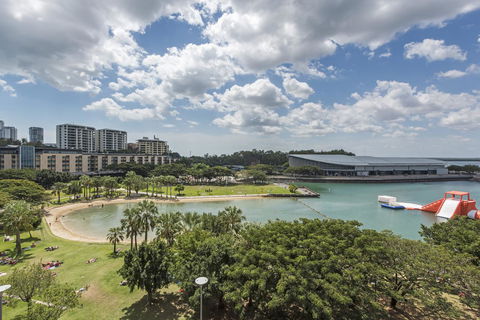 Darwin Waterfront Luxury Suites - Cruises Travel 34