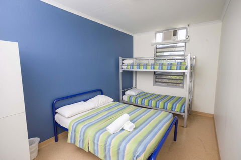 Melaleuca On Mitchell - Darwin YHA - Cruises Travel 6