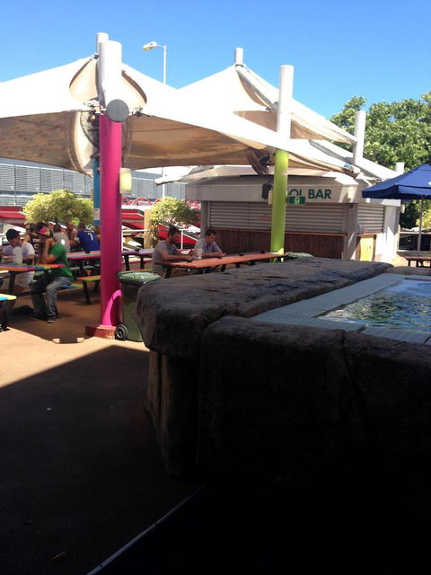 Melaleuca On Mitchell - Darwin YHA - Cruises Travel 24