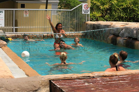 Melaleuca On Mitchell - Darwin YHA - Cruises Travel 20