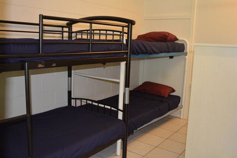 Frogs-Hollow Backpackers - Cruises Travel 5