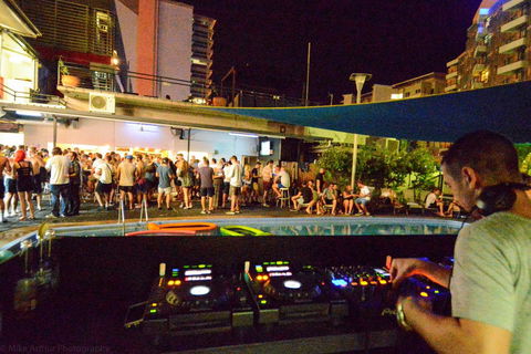 Youth Shack Backpackers Darwin - Cruises Travel 2