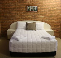 Golden Sands Motor Inn - Travel Search