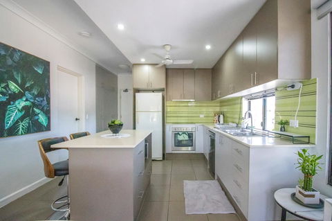 ZEN QUEST - The NOMADS PAD Near Nightcliff Markets & Sunset Foreshore - Tourism Guide 26