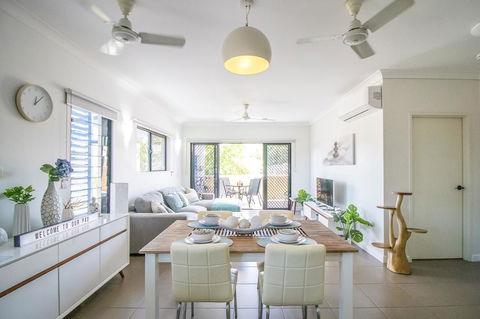 ZEN QUEST - The NOMADS PAD Near Nightcliff Markets & Sunset Foreshore - Tourism Guide 0